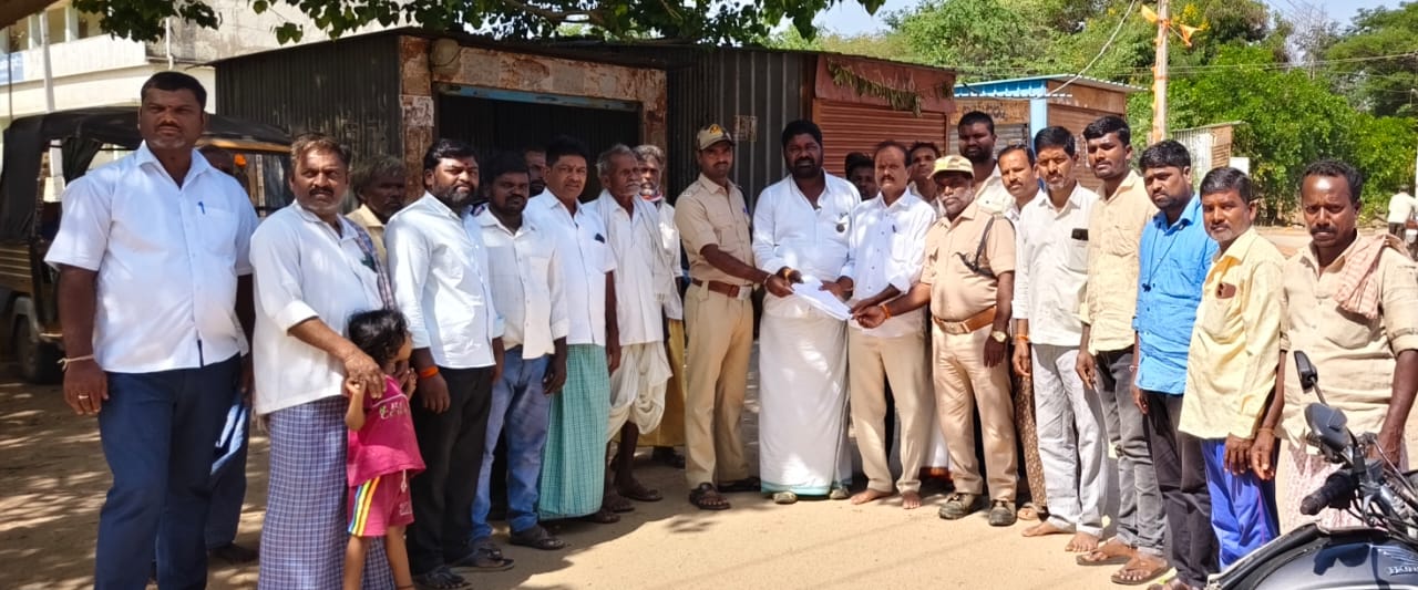 ఫారెస్ట్ లో చెట్లను నరికితే కఠిన చర్యలు తప్పవు :-సర్పంచ్ చంద్రభూపాల్, ఏఎంసి చైర్మన్ ఆంజనేయులు