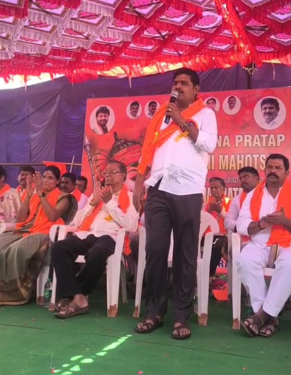 రాజ్ పుత్రులు మహారాణా ప్రతాప్ ను ఆదర్శంగా తీసుకోవాలి 