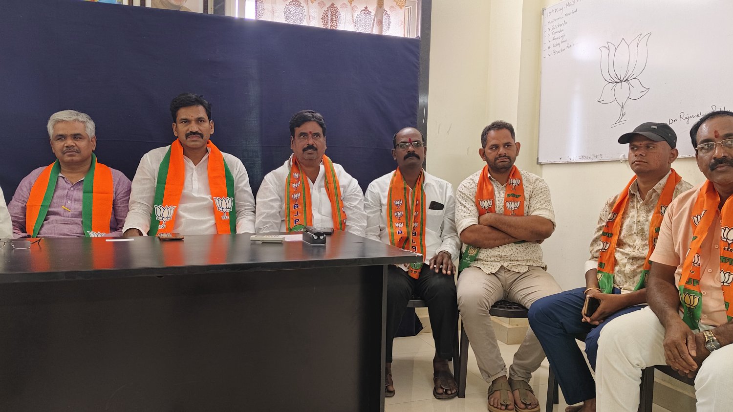రేపు జరగబోయే ప్రధాని భారీ బహిరంగ సభను విజయవంతం చేయండి