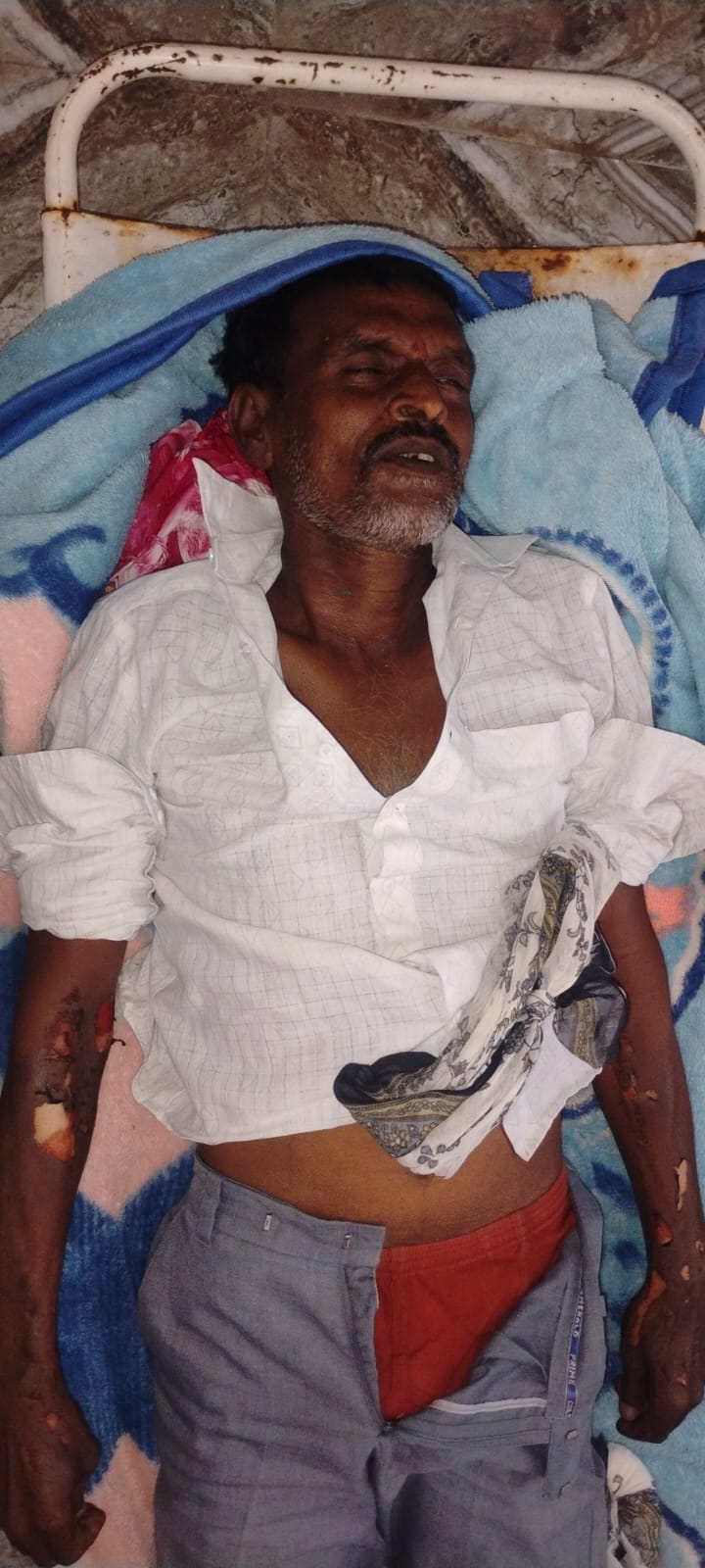కరెంట్ షాక్ వ్యక్తి మృతి,భార్య పిర్యాదు మేరకు కేసు నమోదు ఎస్.ఐ కే.విఠల్