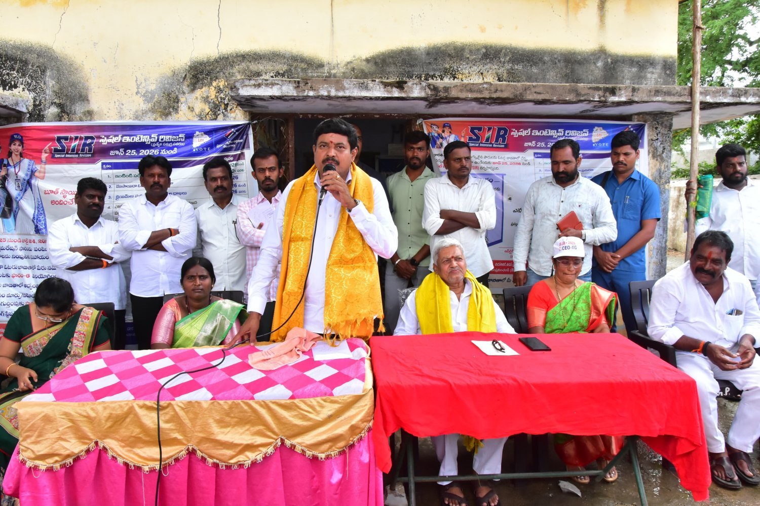 సర్ ప్రక్రియలో వంద శాతం  పూర్తి చేయడం గర్వకారణం