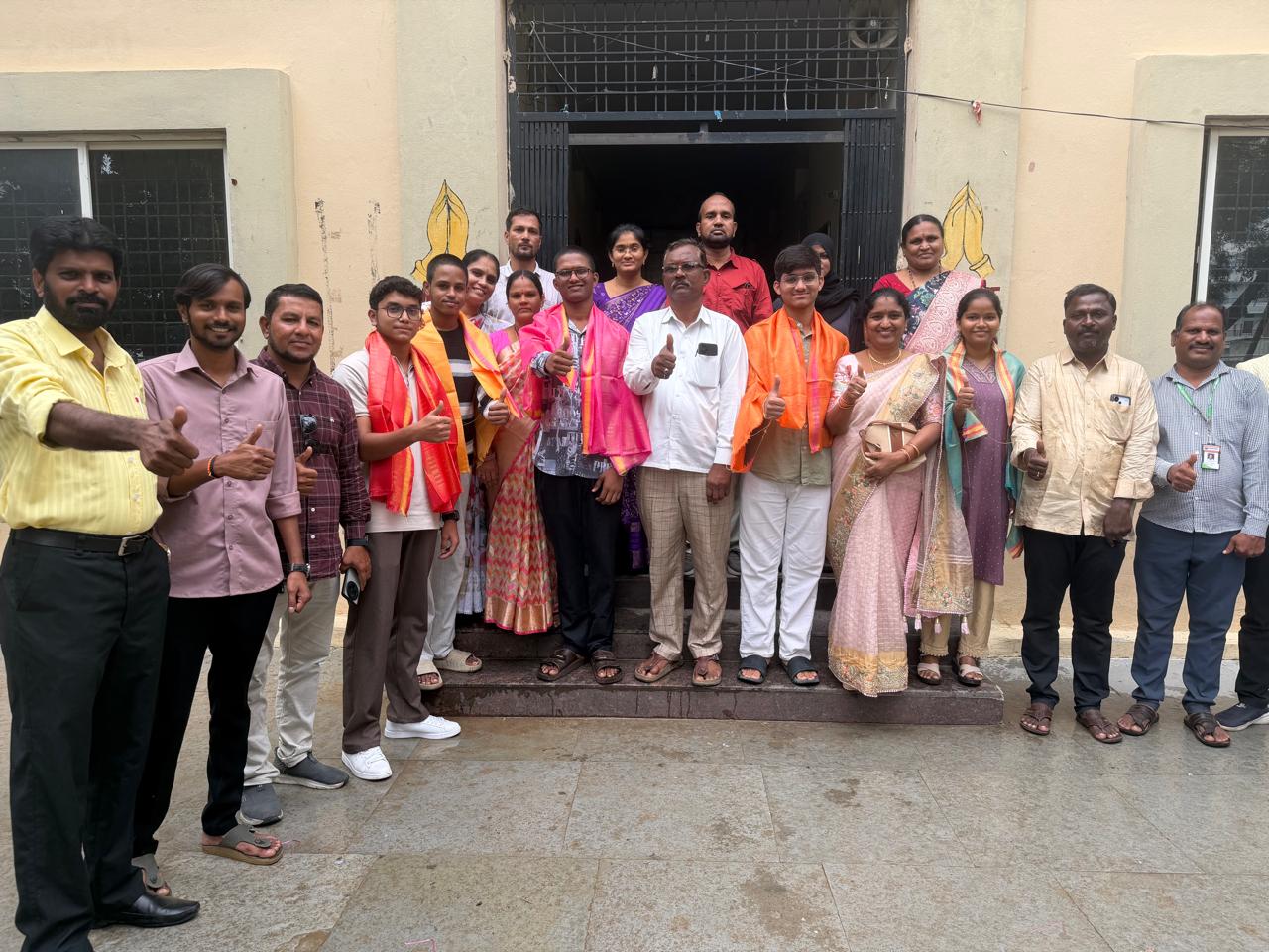 జీవితంలో ప్రతి విజయానికి పాఠశాలే తొలిమెట్టు