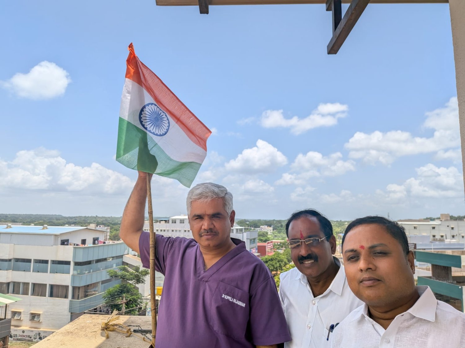ప్రతి ఇంటి పై జాతీయ జెండా ఎగరాలి