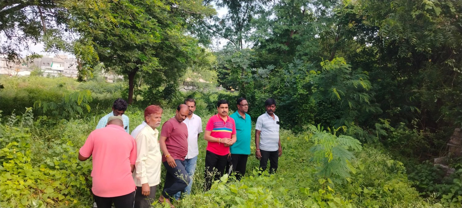 బీసీ శ్మశానవాటికలకు మోక్షమెప్పుడు?