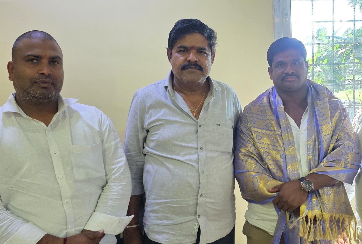 హిందూ ఉత్సవ కమిటీ నూతన కార్యవర్గానికి బిఎస్ఆర్  శుభాకాంక్షలు