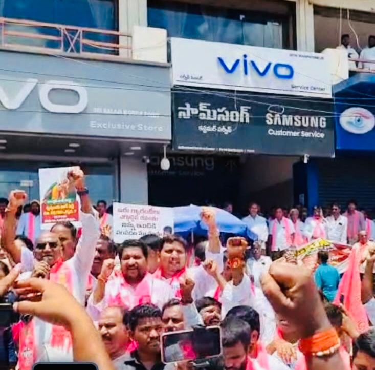 కాంగ్రెస్ 100 రోజుల హామీలు ఎక్కడ?
