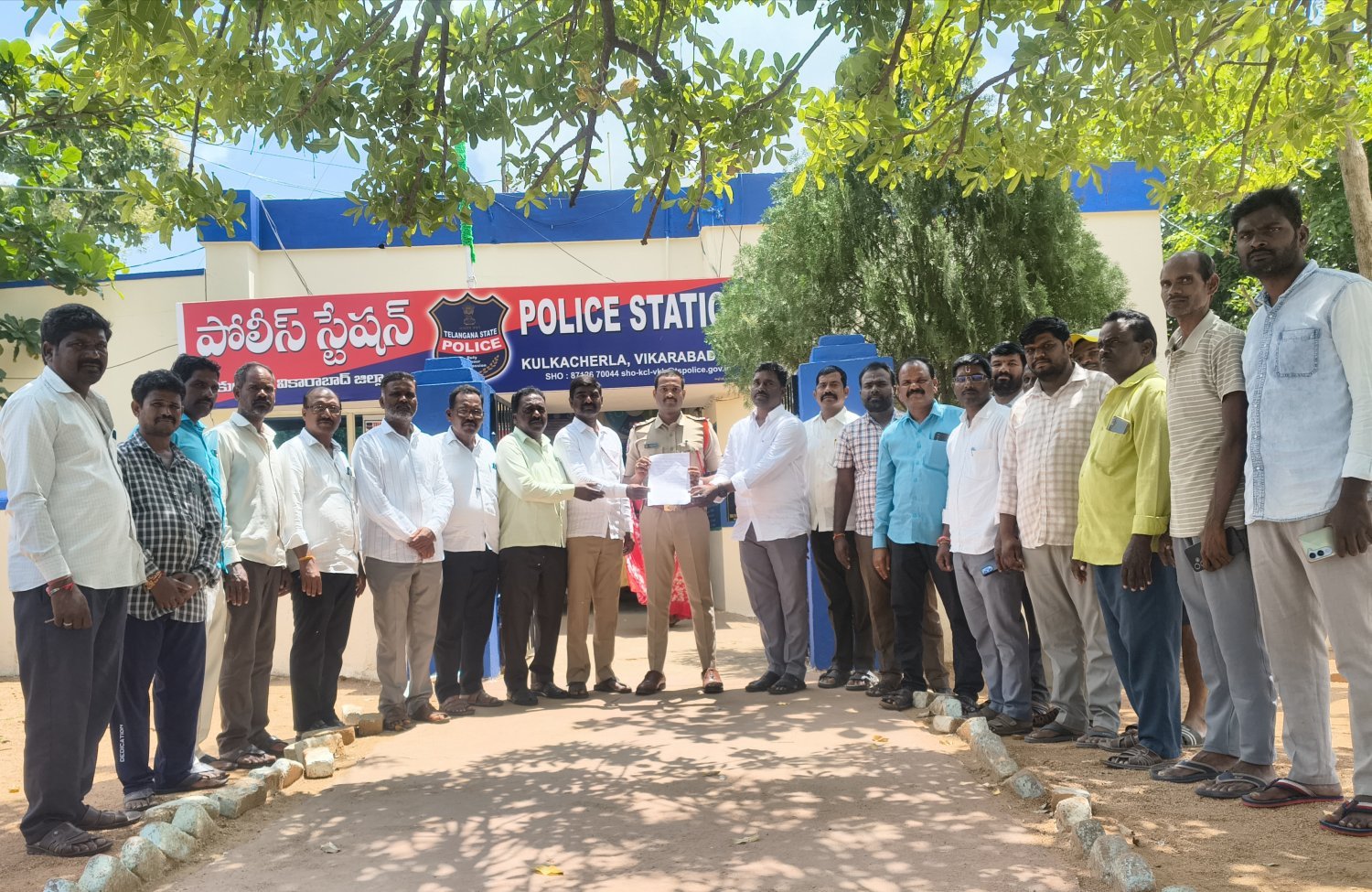 హమారా ప్రసాద్ పై కఠిన చర్యలు తీసుకోవాలి  :-   దళిత సంఘాల అధ్యక్షులు కర్రె భరత్ కుమార్