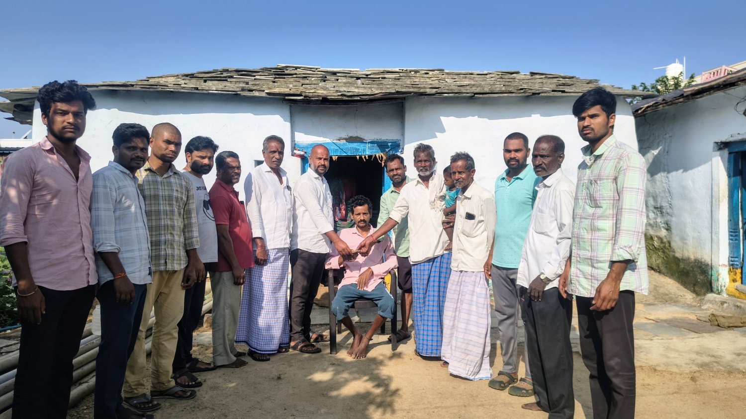 బిజేపి కార్యకర్తలకు ఆపత్కాలంలో అండగా ఉంటా:- బిజేపి రాష్ట్ర నాయకుడు డా.వెన్న ఈశ్వరప్ప