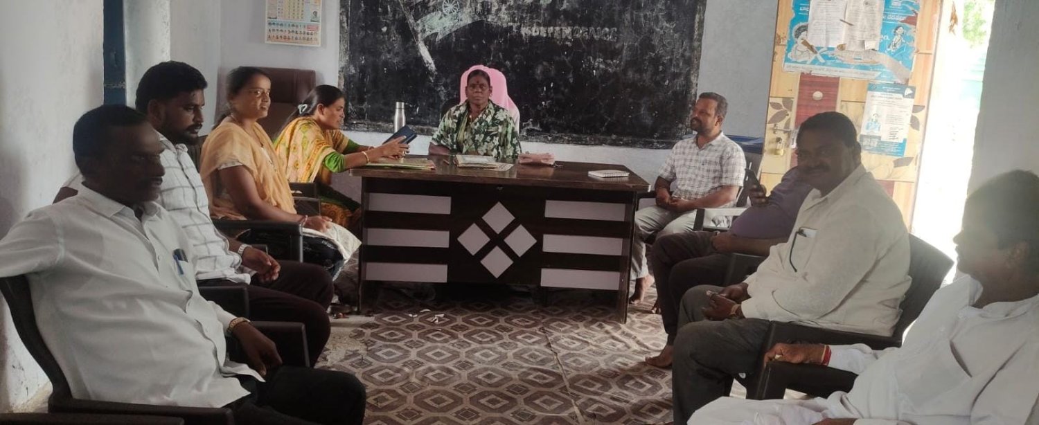గ్రామ సభలో పలు సమస్యలపై చర్చ 
