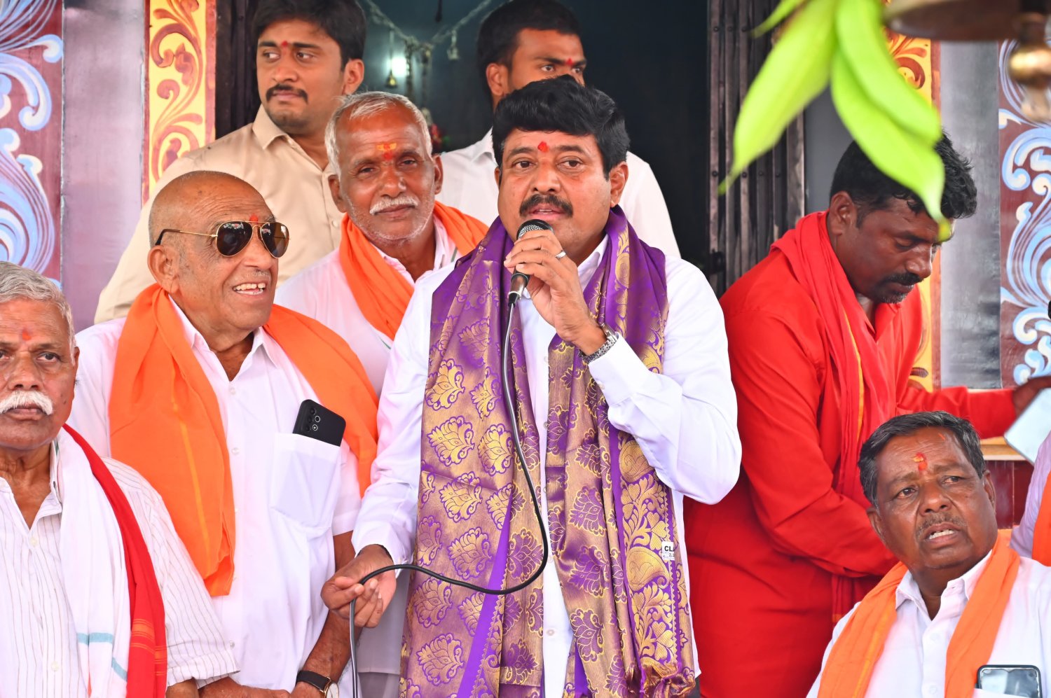 కుల్కచర్లలో శ్రీ పోచమ్మ తల్లి దేవాలయ ధ్వజస్తంభ ప్రతిష్టాపన కార్యక్రమంలో పాల్గొన్న తాండూర్ ఎమ్మెల్యే బుయ్యని. మనోహర్ రెడ్డి