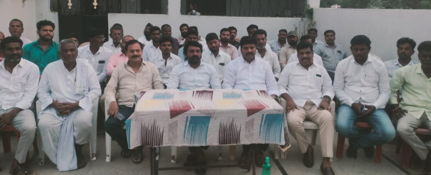 అభివృద్ధి ఓర్వలేక మాపై వీర్షతో గ్రూపు రాజకీయాలు,అధిష్టానం నిర్ణయానికి కట్టుబడి ఉన్నాం.