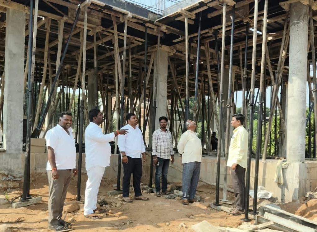 వ్యవసాయరంగ అభివృద్ధికి కాంగ్రెస్ ప్రభుత్వం పెద్దపీట  :-   కుల్కచర్ల వ్యవసాయ మార్కెట్ కమిటీ చైర్మన్ బిఎస్ ఆంజనేయులు 